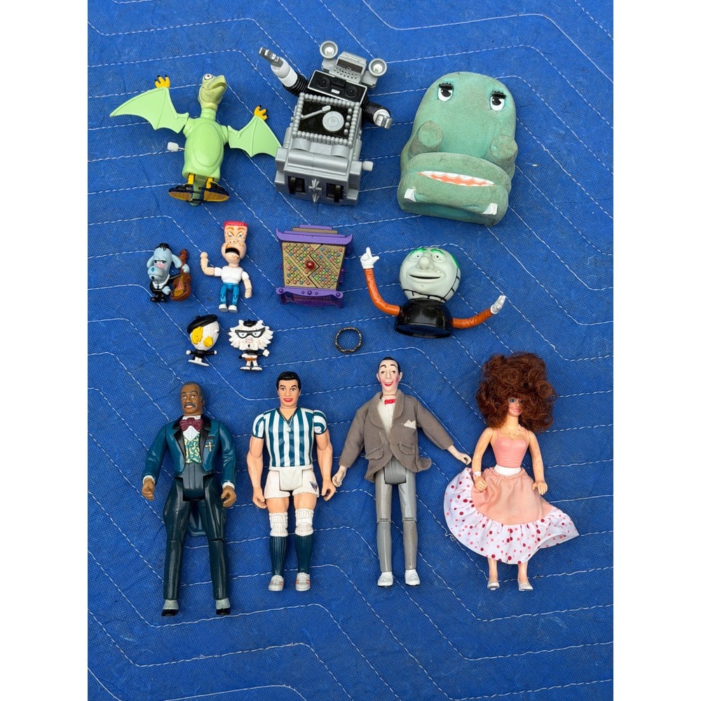 Vintage 1987 Pee-wee Herman Yvonne Jambi Dog Cat Pterri Chairry Globey Ricardo